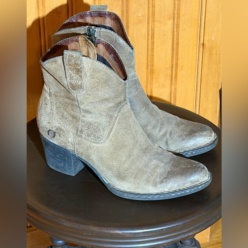 Born Western Style Ankle Boots Leather Size 9 - Picture 2 of 10